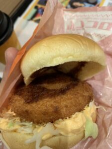 Macグラコロソース多め中身